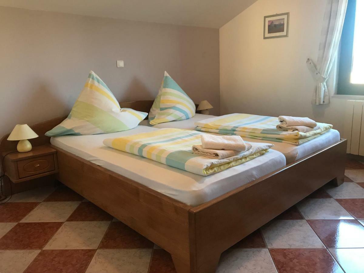 Apartmani Amado/Lozic Zadar Exterior foto